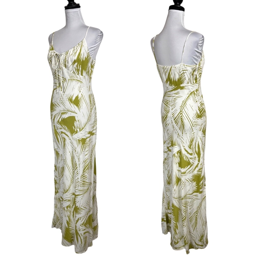 Olive Palm Print Maxi Dress - Women - Picture 16 of 16